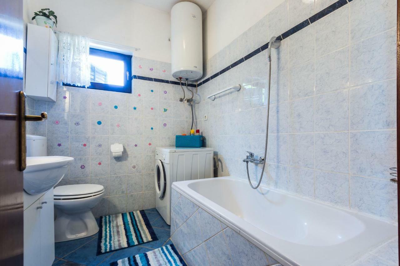 Holiday Home Flora Zadar Extérieur photo
