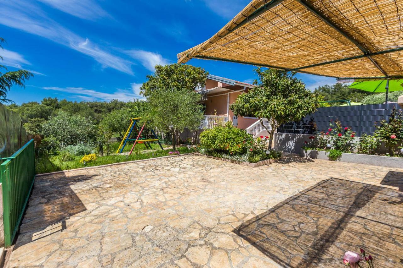 Holiday Home Flora Zadar Extérieur photo